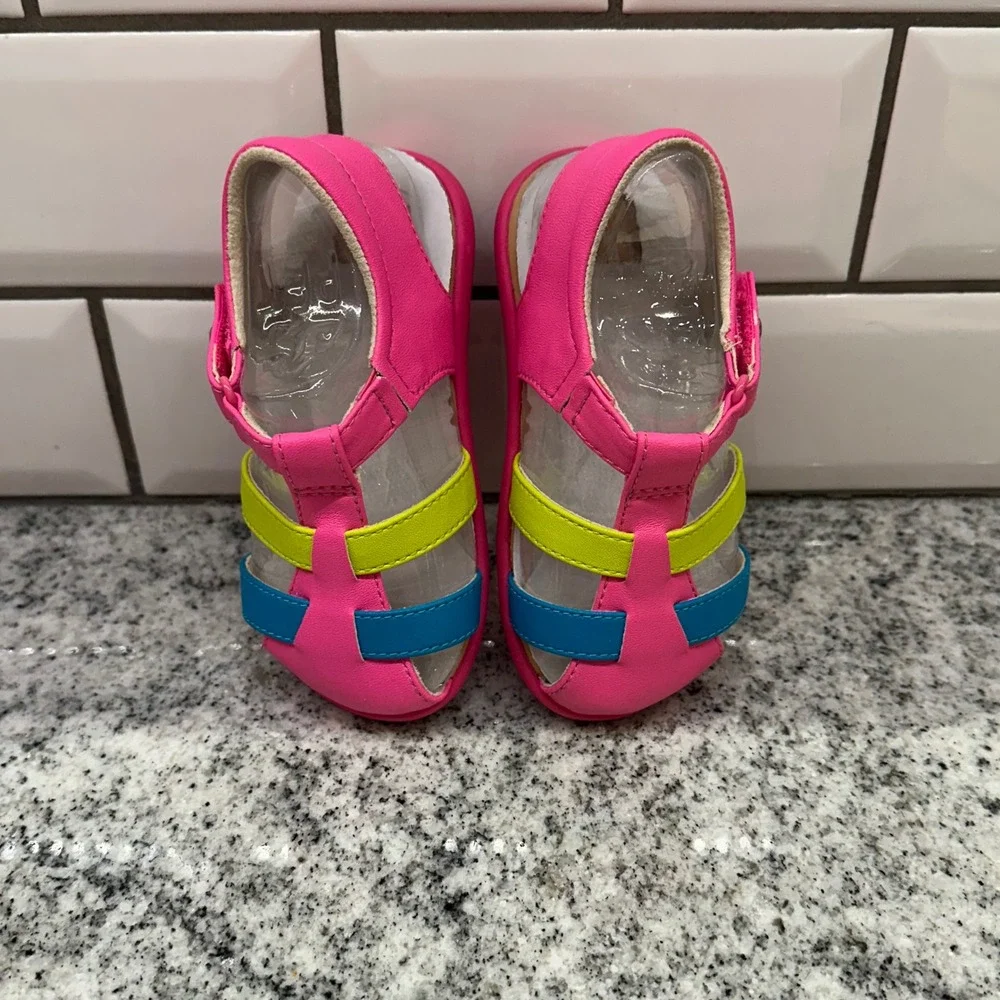 UGG‎ Kids Pink Yellow Blue Strap Sandals Fisherman Summer Beach Toddler 6/7
